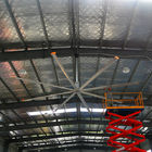 Fã de teto de baixo nível de ruído refrigerar de ar, fãs de teto industriais da fábrica de HVLS grandes